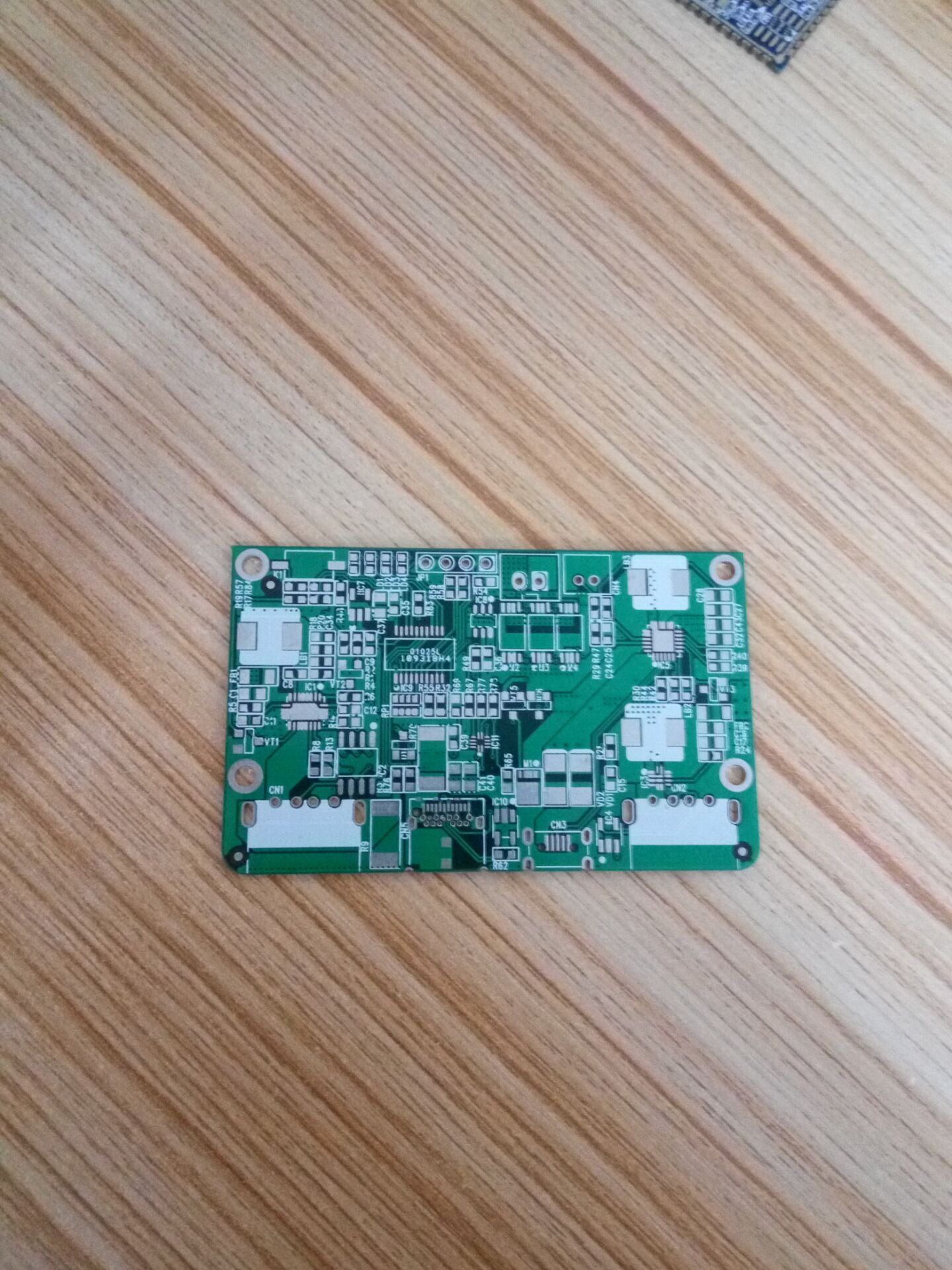 中信证券：打破技术垄断 高端PCB铜箔国产化可期(图1)